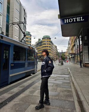 Lee Jin-hyuk Instagram - I'm in... Norway🇳🇴
