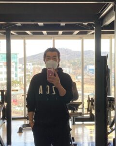 Actor Lee Jong-hyuk HD Instagram Photos and Wallpapers August 2024
