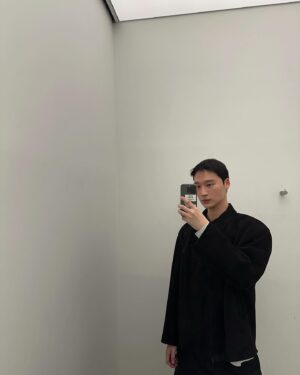 Lee Joo-hyung Instagram - 4월부터 5월까지 🩵