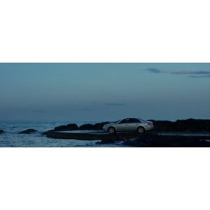 Lee Ju-seung Instagram - 두번째 연출작 단편 '돛대'의 평창영화제 상영시간표가 나왔습니다. 북치고 장구치고 한 것 같지만 단단한 북하고 장구 덕에 만들 수 있었던 작품입니다. 아직 온라인 상영으로 밖에 틀지 못한 '혈안'의 아쉬움을 좀 덜어 낼 것 같아요. 
많은 관심 부탁드립니다. #단편 #돛대 #이주승 #이상희 #영진위2020상반기 #시나리오당선작 #평창국제평화영화제