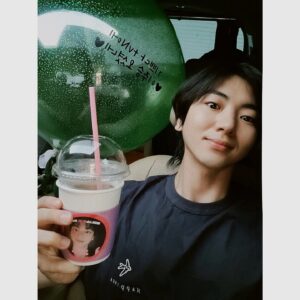 Lee Ju-seung Instagram - 생일 축하해주셔서 감사합니다. 승승장구 사랑해요♡ #7월20일 #행복 #해피니스