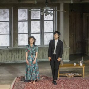 Lee Ju-seung Instagram - #빈센트리버 #7월11일까지 #감이와요?