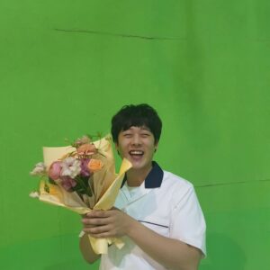 Lee Jung-ha Instagram - 저희들의 열정과 노력에 많은 사랑으로 보답해주셔서 감사합니다. 

봉석아, 잘 가.