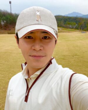 Lee Kyoo-hyung Instagram - #다시