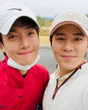 Lee Kyoo-hyung Instagram - #다시