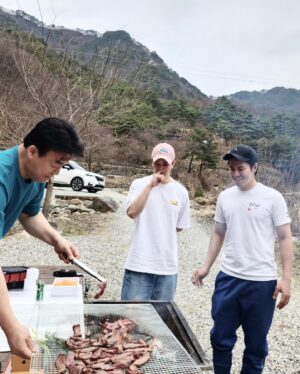 Lee Kyoo-hyung Instagram - #캠핑 
너무나 행복했던 1박2일!