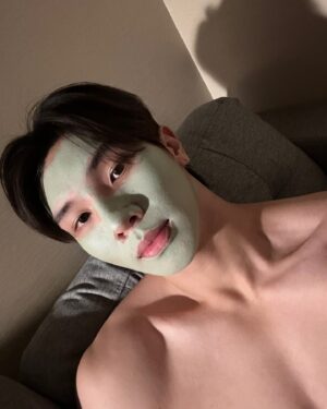 Lee Long Shi Instagram - ไม่เห็นเหมือนในPinterest เลย🫠