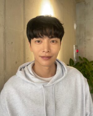 Lee Min-ki Instagram - .
🍂