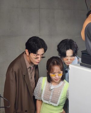Lee Min-ki Instagram - .
🦊🐰👼🏻
#힙하게 #behindyourtouch #netflix