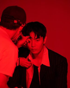 Lee Min-ki Instagram - .
ARENA 4월.
