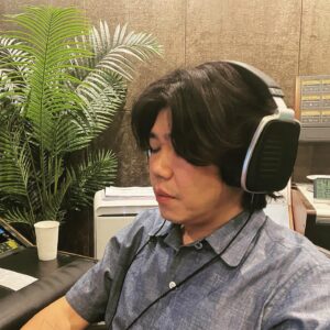 Lee Sang-soon Instagram - 녹음중 #HEDDphone