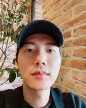 Lee Sang-woo Instagram - drama 빨간풍선
  구미호뎐1938 

잘~찍고있습니다~~ 화이팅~🎊