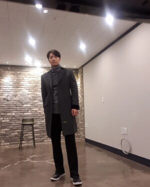 Lee Sang-woo Instagram - #엉클 #마지막까지 #화이팅