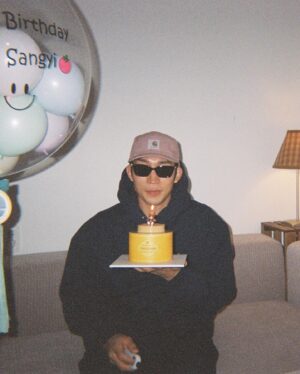 Lee Sang-yi Instagram - 2023 겨울

2023 끝