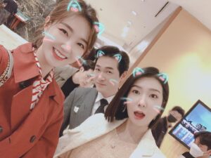 Lee Seo-An Instagram - #공작도시 
감독님 작가님 선배님들 배우분들 
스태프모든 분들이 힘을 합쳐서 
명작 하나 만들어 냈습니다 😉
다들 너무너무 고생하셨어요 🙏🏻
#공작도시 재방에서 보자 👋🏻