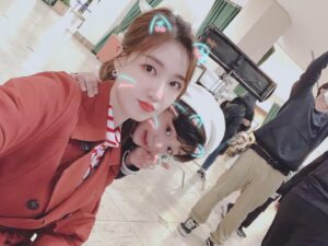Lee Seo-An Instagram - #공작도시 
감독님 작가님 선배님들 배우분들 
스태프모든 분들이 힘을 합쳐서 
명작 하나 만들어 냈습니다 😉
다들 너무너무 고생하셨어요 🙏🏻
#공작도시 재방에서 보자 👋🏻
