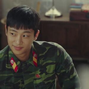 Lee Sin-young Instagram - 오늘도 본방사수!
-
#사랑의불시착 #광범