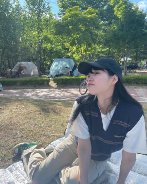 Lee So-hee Instagram - 비눗방울이랑 연날리기로 인싸 된 날