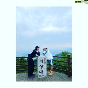 Lee Soon-won Instagram - 간만에 #방과후전쟁활동#소요산
간만에 #겁나힘듬#ㅜㅜ
간만에 #동생들이랑♡#방과후전쟁활동
  #아직정식멤버아님ㅋ
간만에 #옷이쁘다구 칭찬받음#본투비월드
  #@born2bw_#고맙다주일아ㅋ
간만에 #재미었음#히말라야어죽#맛있어
  #성감독님감솨요!#배고파서#
 #먹는사진없음ㅋ