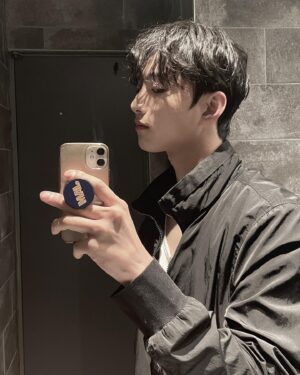 Lee Su-chan Instagram - 