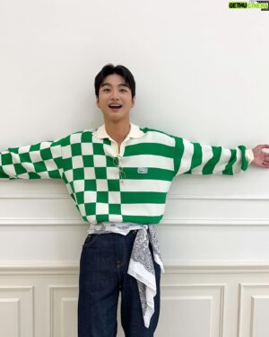 Lee Su-chan Instagram - 바로 오늘 !!! 
오늘 밤 tvn 저녁 8시 50분 !!! 
#반짝이는워터멜론 첫방송 본방사수 🍉
#피아노맨#노세범 많은 사랑 부탁드립니다 :)🌱