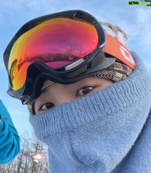Lee Su-chan Instagram - 🏂