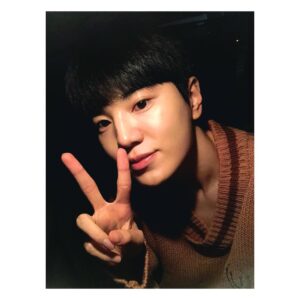 Lee Sung-jong Instagram - 잘 다녀올게요😉🤟🏻#Malaysia#팔아야귀국#퐈이팅
