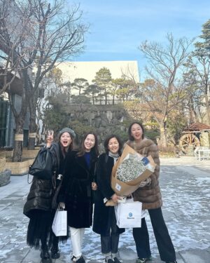 Lee Sung-mi Instagram - 어제는 사랑하는 후배들과 밥먹고 가평으로 달려갔다!!!신나게웃고 유쾌하게나누고 네네하며 밤길도 멀다하지않고따라와주는 우리식구들!!💜하고💜한다