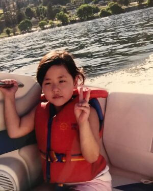 Lee Sung-mi Instagram - 자랑질좀 할라구여 42살에 늦둥이를 낳고 이제 그아이가 대학을 졸업합니다!!세월이 참빠릅니다 시간이 번개처럼 지나고 훌쩍커버린 딸을보니 내나이가 느껴집니다 고맙고 사랑스런 우리아이들!!그저 그저 감사감사💜💜💜
