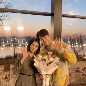 Lee Tae-hwan Instagram - 너무 감사하고 소중한 촬영이었습니다☺️ 모두 고생 많으셨습니다! GOODBYE 서른아홉