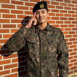 Lee Tae-hwan Instagram - 그 동안 기다려 주셔서 감사합니다.
앞으로 좋은 모습, 성장한 모습으로 찾아 뵙겠습니다🫡