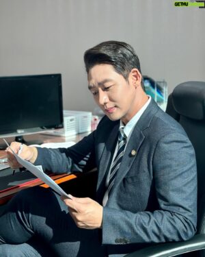 Lee Tae-sung Instagram - 우선건 의원님(?) 오늘도 열일!!

#당차당국혜영#국회방송#kdrama