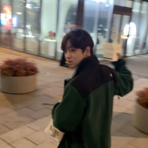 Lee Tae-vin Instagram - 