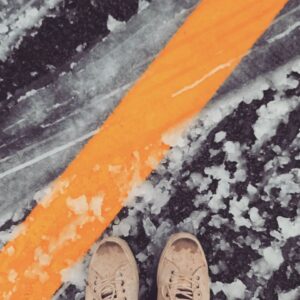 Lee Won-il Instagram - 아따 마 격하게 반겨주네.... 속초...❄️☃️
태우랑 출장중입니다~😜👍🍔🍔🍔🍔