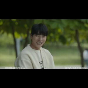 Lee Yi-kyung Instagram - 박원국감독님의 내남결 비하인드🫣
민영누나의 표정을 잊을수 없다...🫠