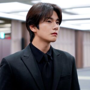 Lee Yi-kyung Instagram - 백상예술대상 photo by 상영ent @sangyoungent_official