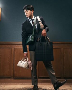 Lee Yi-kyung Instagram - 유난스러운 쇼핑몰🛍  @official.laprima 
.
.
.
.
#라프리마 #광고