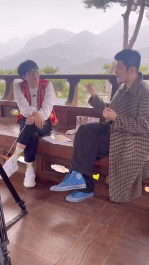 Lee Yong-jin Instagram - 이번주 터키즈 장기하 편
부럽지가 않어 (터키ver)