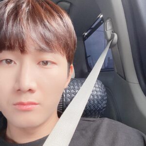Lee Yong-jin Instagram - 차콕 집콕