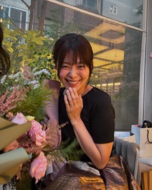 Lee Young-eun Instagram - .
💐🎂🎁❤️🌈🏆