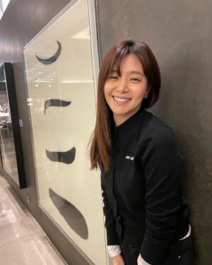 Lee Young-eun Instagram - .
🖼️포오즈으📸
.