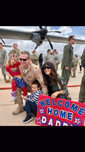 Leeann Tweeden Instagram - Love and Respect to all our Veterans today…and always. It’s hard to explain deployments to people who have never experienced them. But here is a little clip of the last time Chris came home after being deployed for months. Both kids were old enough to know Daddy was gone and were counting down the days until his safe return. There is nothing like this feeling. ♥️🇺🇸💙