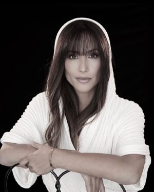 Leeann Tweeden Instagram - This is 50! I am so grateful to be celebrating this milestone birthday for many reasons. For one, my mother never made it this far. She died of breast cancer when she was 46. 

These pictures were taken 3 weeks ago by my dear friends. I have known Mario and Michelle since I was 19. Joi, I have known since I was in my 30’s. I wanted to document my life at 50, but there was another reason. We shot these pictures the day before I went in to have breast surgery. My yearly mammogram in March revealed abnormal tissue in my left breast. After many mammograms, a biopsy, ultra sounds and MRIs, pathology came back NO CANCER, but that I had two types of pre-cancerous cells growing. Decision was made to have a lumpectomy and remove the surrounding tissue. Grateful that in the post-op pathology, that tissue was also found to have no cancer. So no need for radiation or hormone therapy. 🙏🏼

Now, it is vigilance and continued yearly mammograms. Thank God for modern medicine. I’m here for another trip around the sun! 

I am so fortunate to be loved by my incredible husband and beautiful children. I couldn’t imagine this life without them. ♥️

(And a special thank you to my friends who looked out for me and my family during my surgery and recovery. From picking up our kids at school, the text messages from afar, sending of flowers and groceries…I have no words. Just know how much I love and appreciate each and every one of you!)