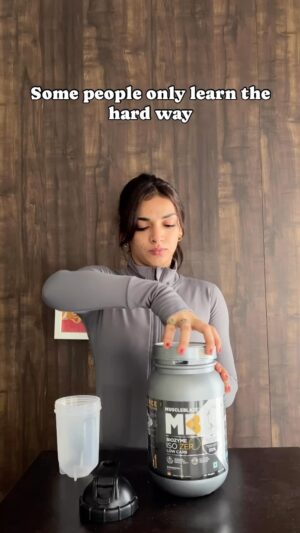 Leenesh Mattoo Instagram - MB Biozyme Performance Whey fuels the beast in me, and I watch those gains go 🤯
New Flavor Launch: Kesar Kulfi!!

All eyes on @muscleblaze from 13th-15th June for the SUMMER SHRED SALE⚡️

Use code -“VANIMB” for additional discounts 🤞🏻

Reels explore relatable
