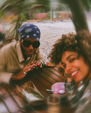 Lenita Oliver Instagram - Thank you for the energy of the meeting dear Leon, was beautiful ✨ @leonbridgesofficial