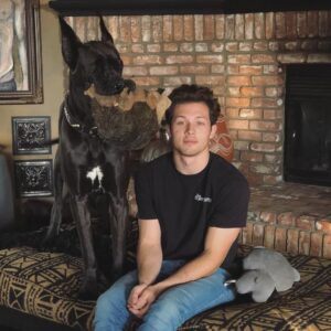 Leo Howard Instagram - The stuffed porcupine really flaws Aldo’s “guard dog” image...