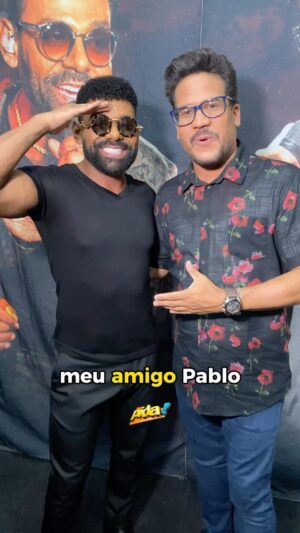 Léo Sampaio Instagram - Olha aí o convite oficial do nosso querido @euleopida e @pablo_oficial para a comemoração dos 20 anos de carreira do Rei da Sofrência! 🤴🏾🎶

6 de abril no Wet eu vou e você? Garanta já o seu ingresso nos balcões Pida! Shoppings Piedade, Salvador, Salvador Norte e Paralela! 🎟️