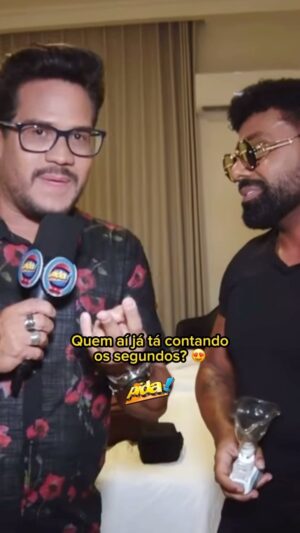 Léo Sampaio Instagram - Só quem vai colar sábado no Wet pra celebração dos 20 anos de carreira de @pablo_oficial , deixa um “❤️” nos comentários! 

Confira o vídeo completo no canal oficial do Pida! no YouTube!!! 💥