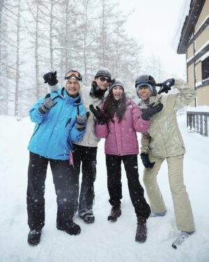 Leo Saussay Instagram - จบทริป #nekkogotohokkaido ทริปนี้สนุกมากๆ ขอบคุณทุกคนค้าบ❤️