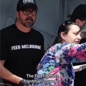 Leon Logothetis Instagram - An actual Kindness Rockstar 🤯🎸

What's your favorite Foo Fighters song? Let me know below 👇

Mine is "My Hero" 🔥
...
Dave Grohl took a break from his Foo Fighters tour Friday to feed the homeless, spending 18 hours cooking and distributing more than 430 meals. This isn't the first time—10 months ago he did the same thing in LA. On both occassions, he's also covered the cost of the food himself. ❤️ 🎸🤘

Repost: newscomauhq

#kindness #thekindnessdiaries #leonlogothetis #bekind #gobekind #randomactsofkindness #spreadkindness #kindnessmatters #choosekindness #channelkindness #kindnessrocks #youmatter #kindnessdiaries #randomactsofkindness #alwaysbekind #rak #kindnessisstrength #empathymatters #attitudeofgratitude #foofighters
#davegrohl